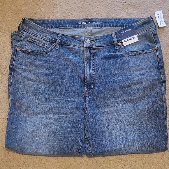 Old Navy Women Medium Blue Straight-Leg Jeans - Picture 2 of 8